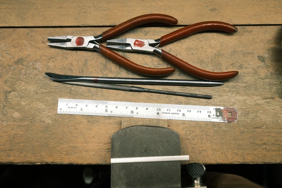 5 Common Mistakes with Bone Nut & Saddle Shaping (And How to Avoid Them)
