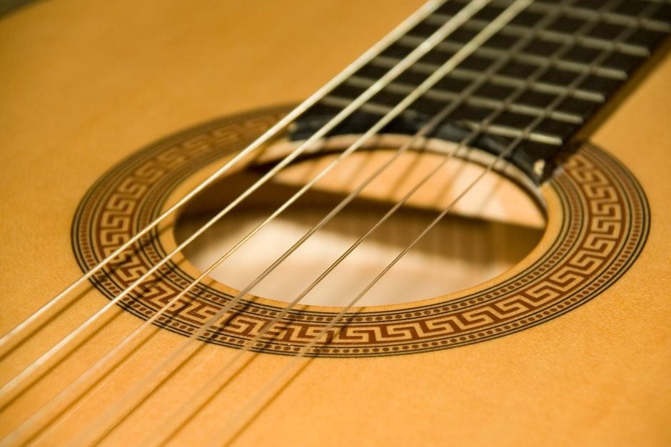 A Realistic Routine for Acoustic Tonewoods & Resonance That Fits a Busy Life